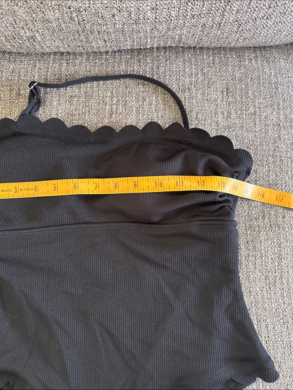 ZAFUL Black Ribbed Scalloped One Piece Swimsuit Bathing Suit Size US 6 ✨ - Picture 4 of 6